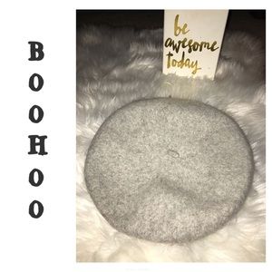 Boohoo “Grey” Beret